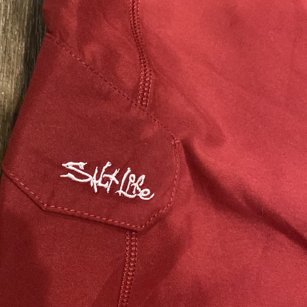 NWT Salt Life board shorts. Size 40 - Picture 2 of 5